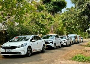 Xe cưới huyện An Khê Gia Lai phục vụ lễ rước dâu đúng giờ